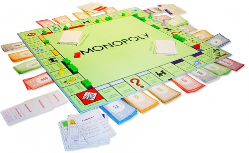 Le Banconote stampate in un anno da monopoli sono più di quelle reali stampate nel mondo