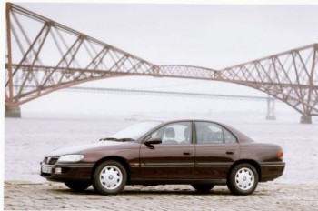 auto in mare